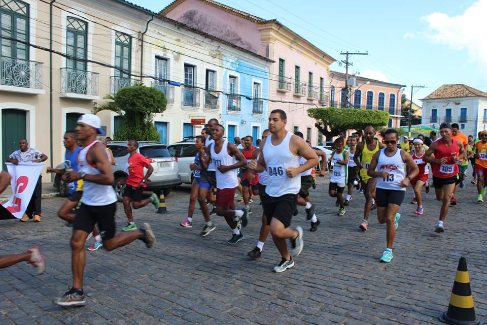 58ª edição da Corrida da Fogueira reúne corredores de várias cidades baianas